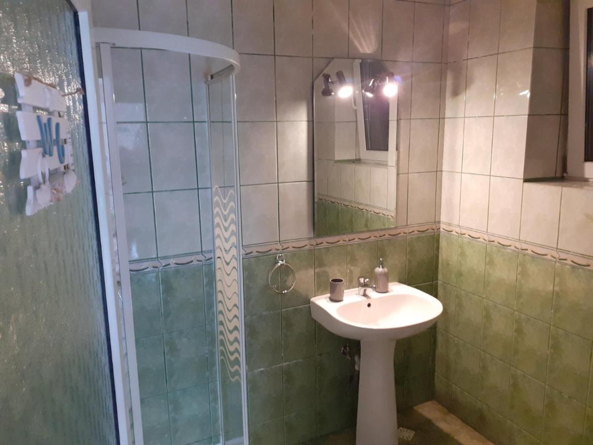 Вилла Casa Lui Marc Оршова Экстерьер фото