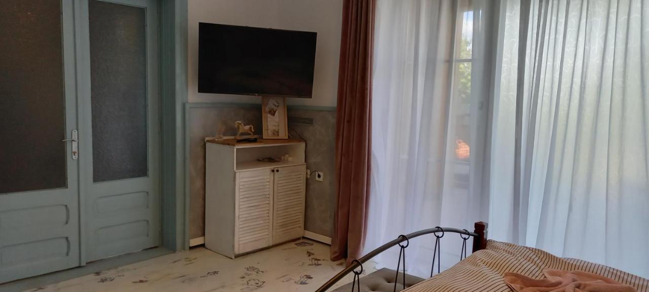 Вилла Casa Lui Marc Оршова Экстерьер фото