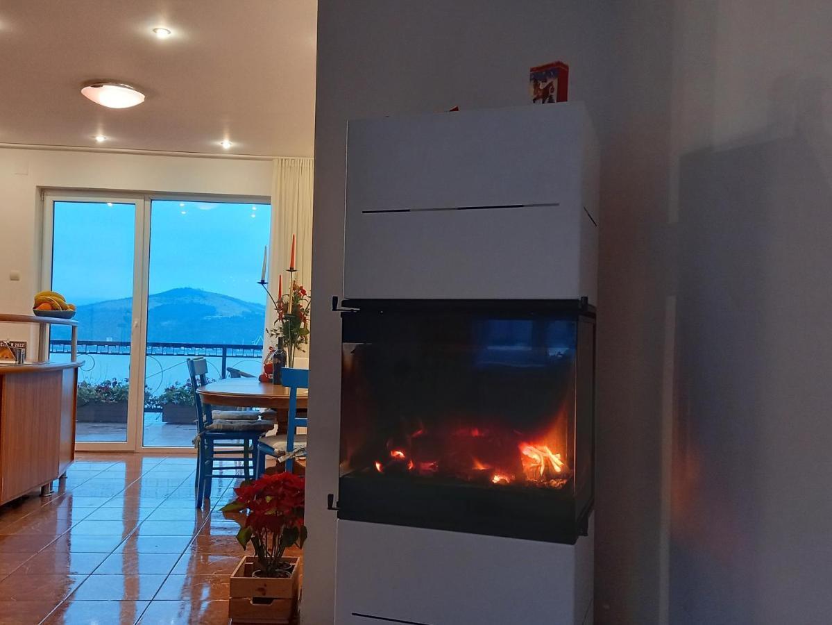 Вилла Casa Lui Marc Оршова Экстерьер фото